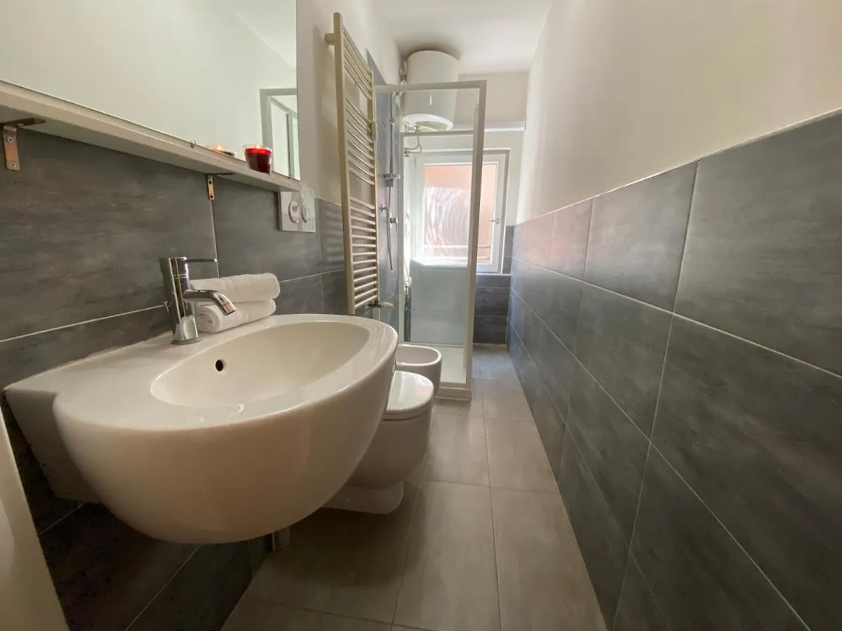 Mascarella 102 Home Boloňa Apartmán